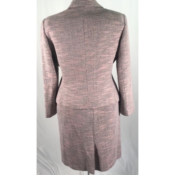 90’s Vintage Le Suit Pink Tweed Skirt Suit - Picture 9 of 11